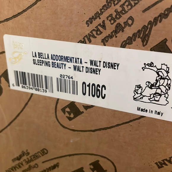 #125 👸🏼 VERY RARE Giuseppe Armani Florence x Walt Disney Sleeping Beauty 👸🏼 - Picture 12 of 17